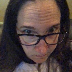 Meet your Posher, Debra